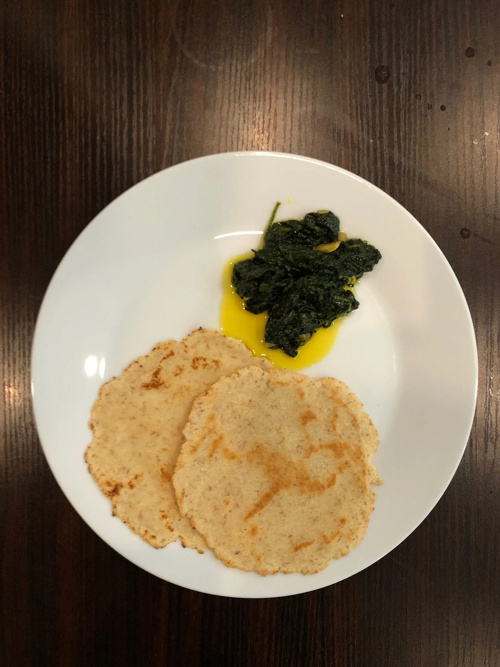 Almond flour roti with Spinach curry